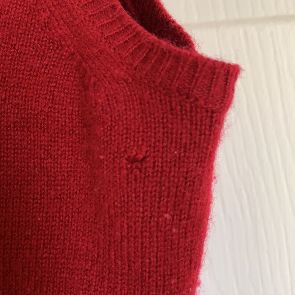 PRADA - Cashmere Vest - Picture 7 of 8